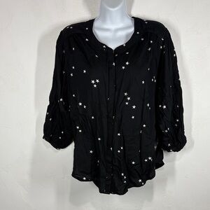 NWT a.n.a. Black Star-Patterned Women's Top size small